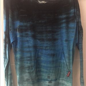 Hardtail Size Small L/S Top